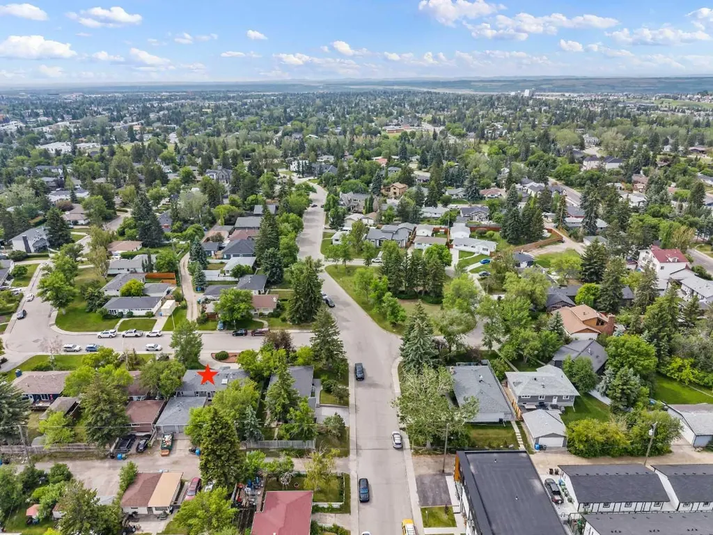 1908 Green Ridge Road SW Calgary AB T3E 4B1