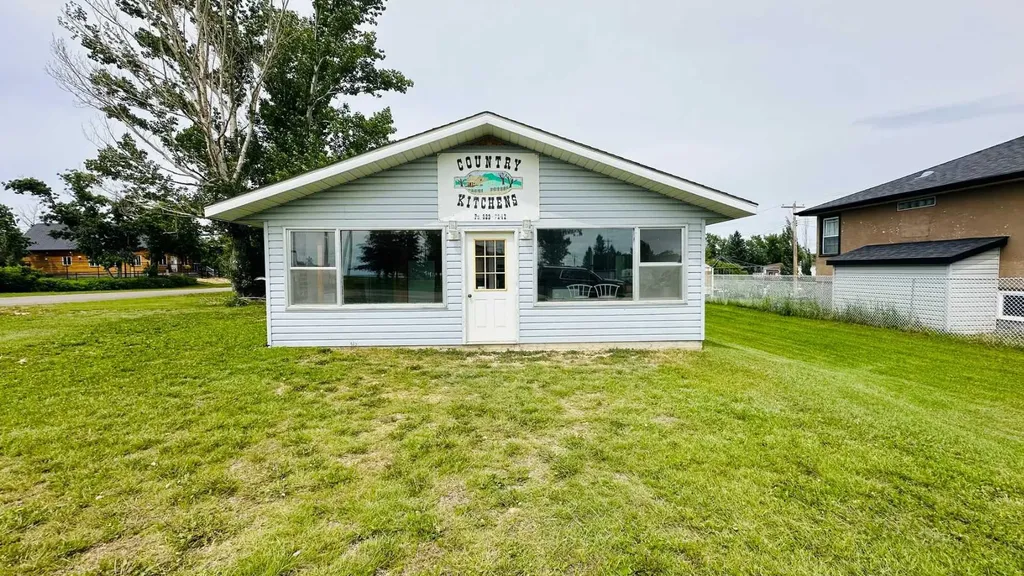 103 1 Street W Munson AB T0J 2C0
