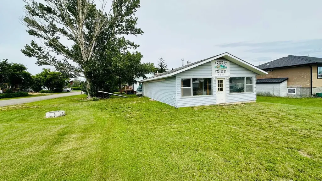 103 1 Street W Munson AB T0J 2C0