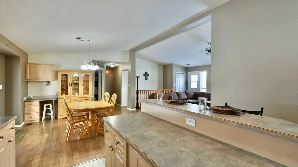 20414 Township Road 851 Rural Northern Sunrise County AB T0H 3B0