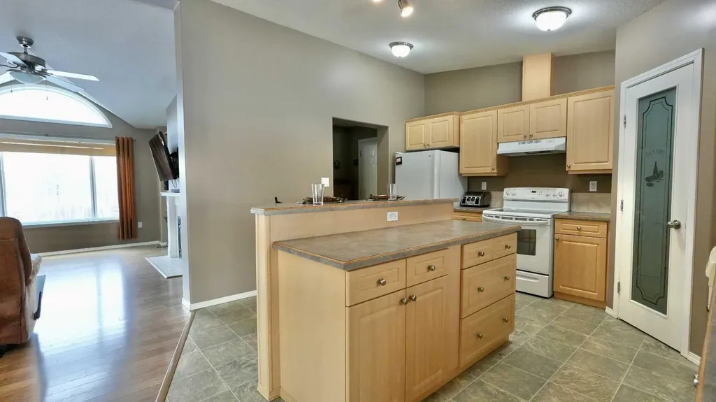 20414 Township Road 851 Rural Northern Sunrise County AB T0H 3B0