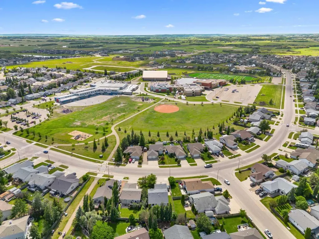3805 65 Avenue Lloydminster AB T9V 2W6