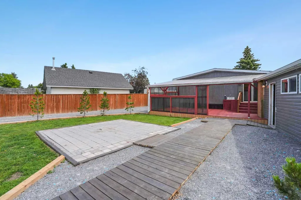 513 Spring Haven Court SE Airdrie AB T4A 1C5