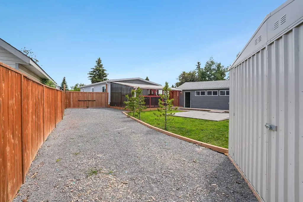 513 Spring Haven Court SE Airdrie AB T4A 1C5