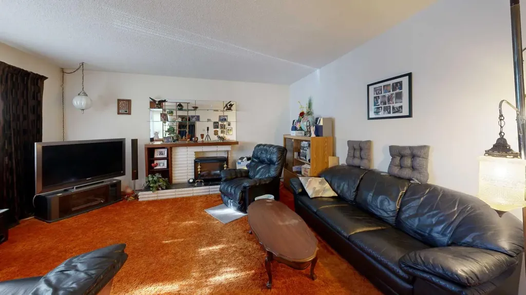 1424 Radisson Drive SE Calgary AB T2A1Z4