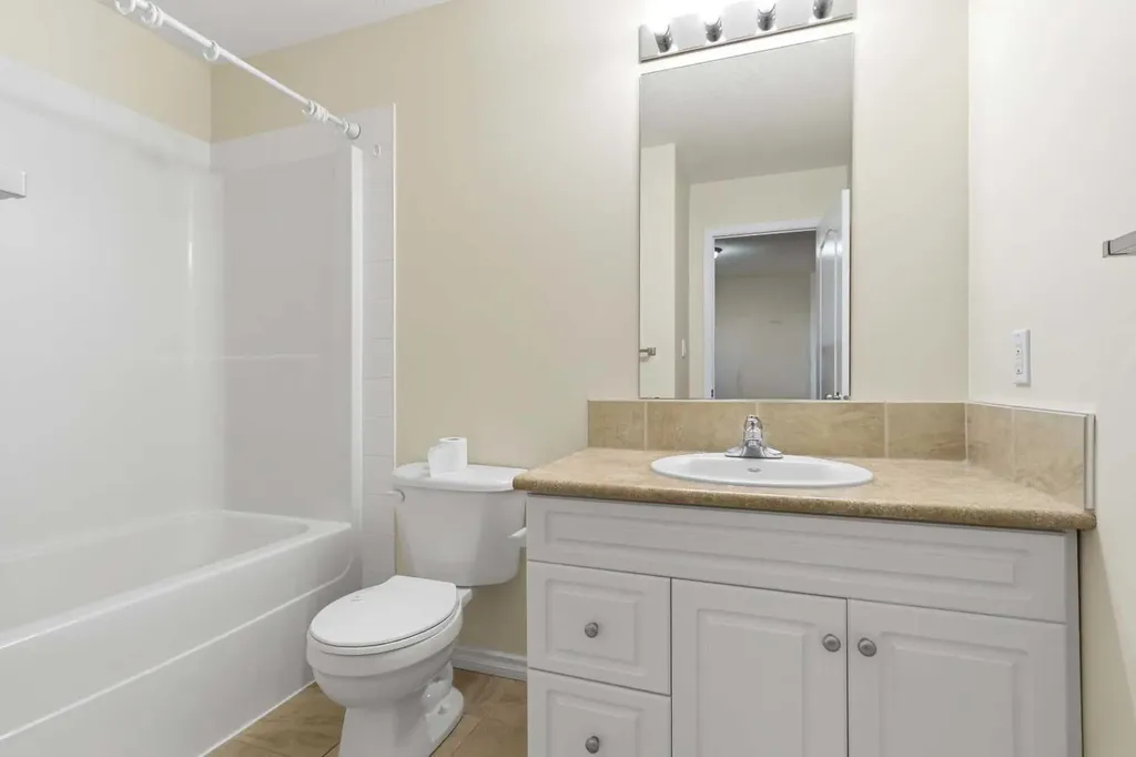 220 Swanson Crescent Fort Mcmurray AB T9K 2V9