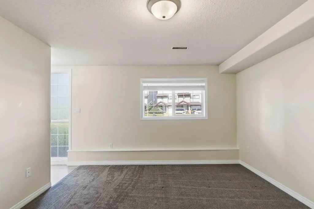 220 Swanson Crescent Fort Mcmurray AB T9K 2V9