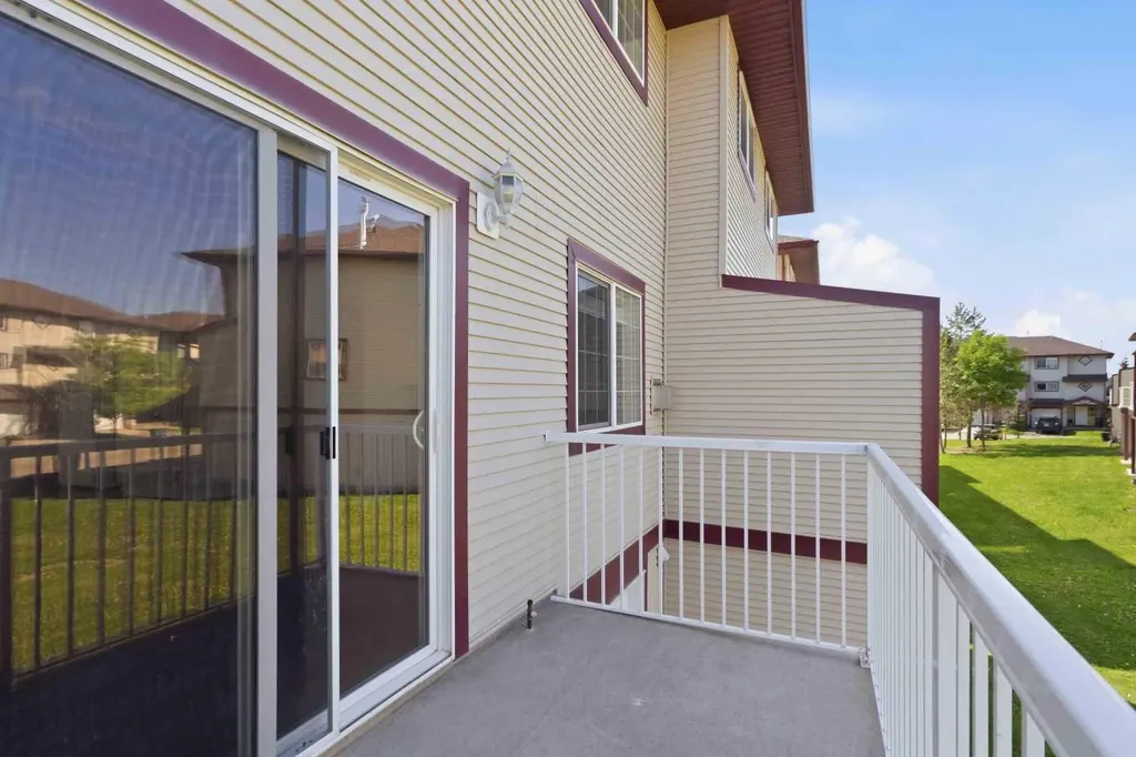 220 Swanson Crescent Fort Mcmurray AB T9K 2V9