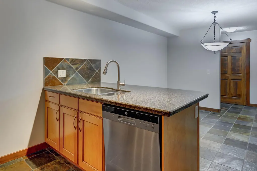 170 Crossbow Place Canmore AB T1W3H4