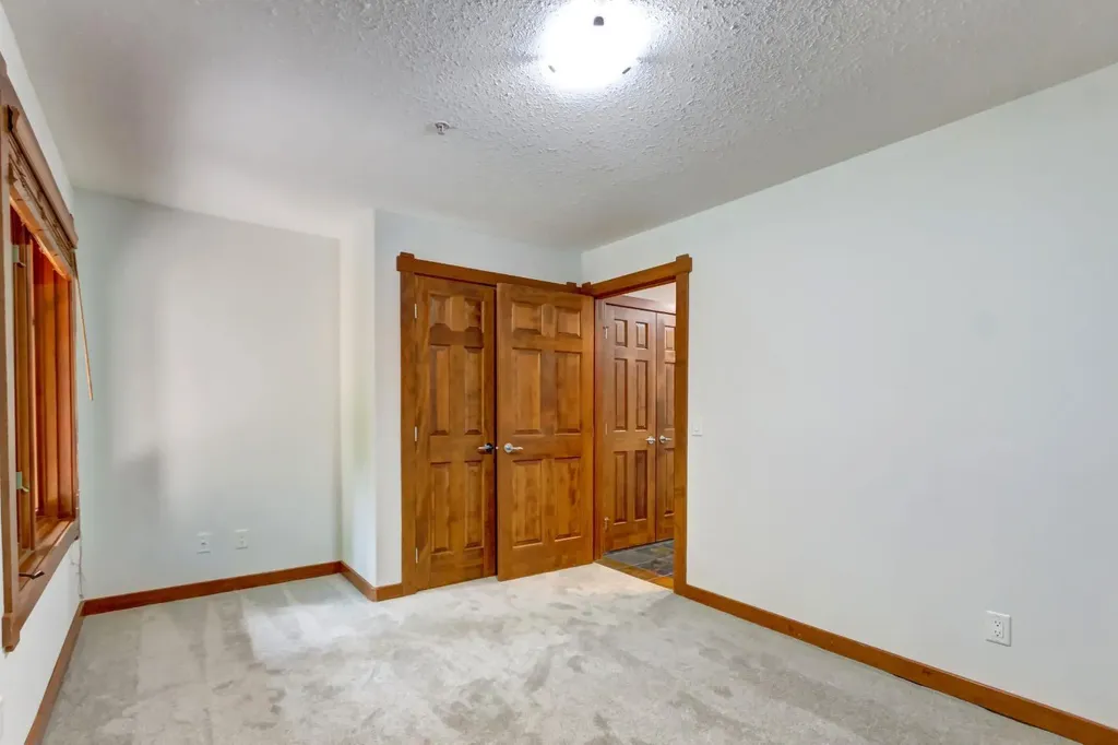170 Crossbow Place Canmore AB T1W3H4