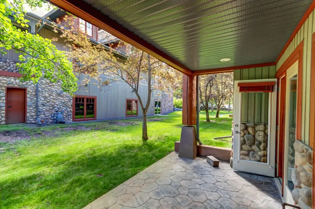 170 Crossbow Place Canmore AB T1W3H4