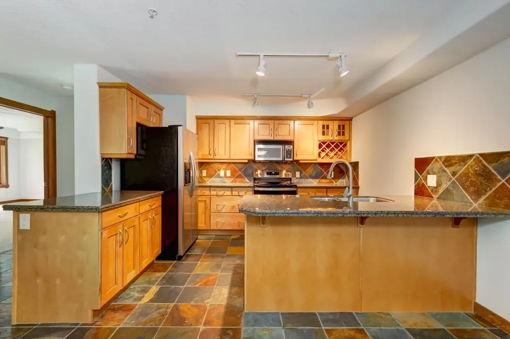 170 Crossbow Place Canmore AB T1W3H4