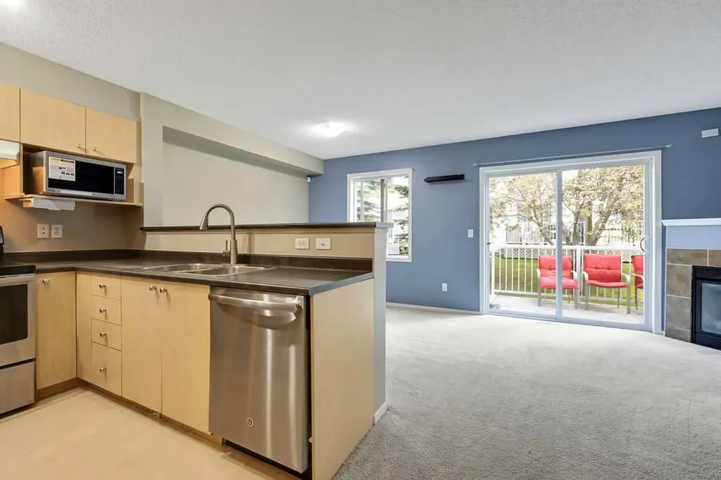 155 Citadel Meadow Gardens NW Calgary AB T3G 5N4