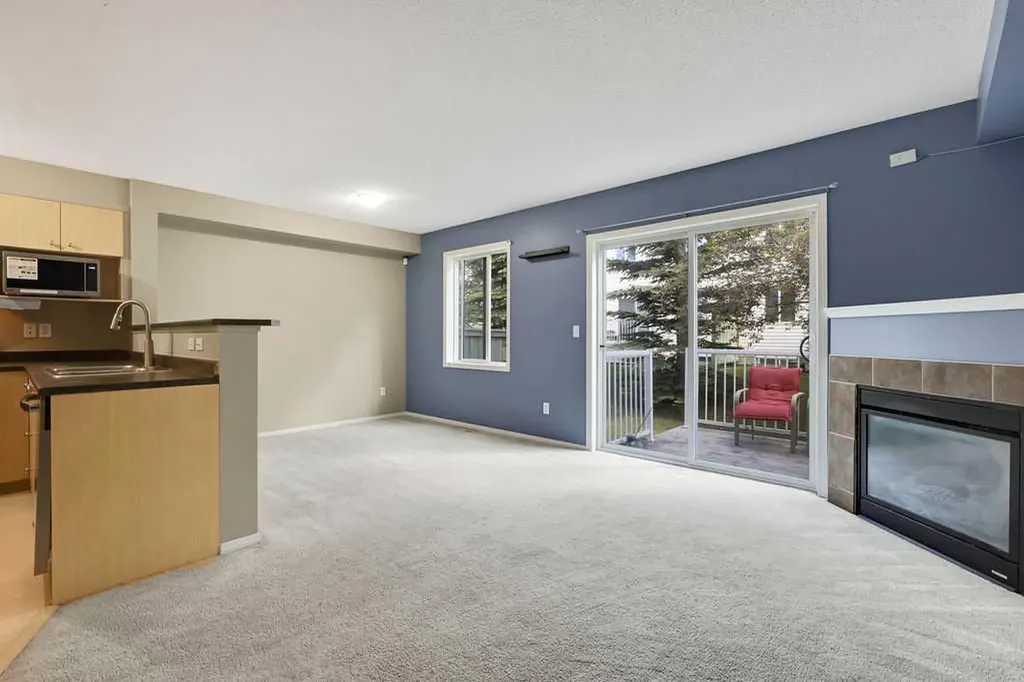 155 Citadel Meadow Gardens NW Calgary AB T3G 5N4