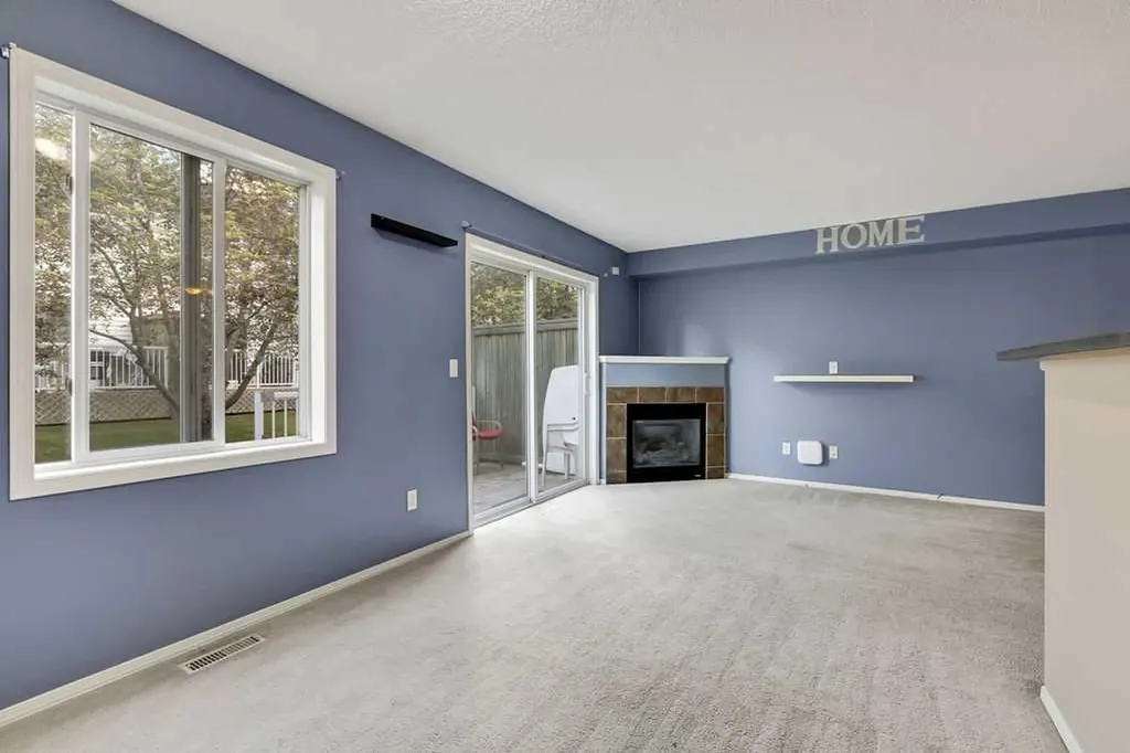 155 Citadel Meadow Gardens NW Calgary AB T3G 5N4
