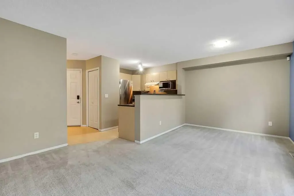 155 Citadel Meadow Gardens NW Calgary AB T3G 5N4