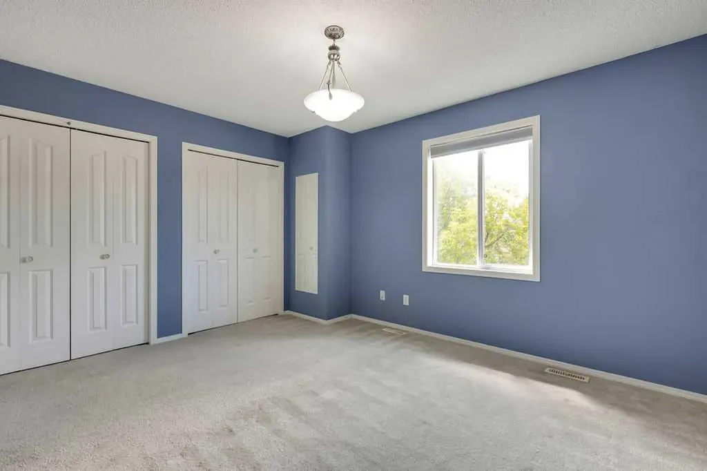 155 Citadel Meadow Gardens NW Calgary AB T3G 5N4