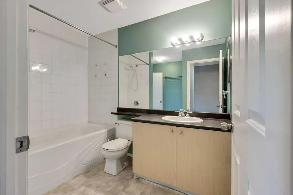 155 Citadel Meadow Gardens NW Calgary AB T3G 5N4