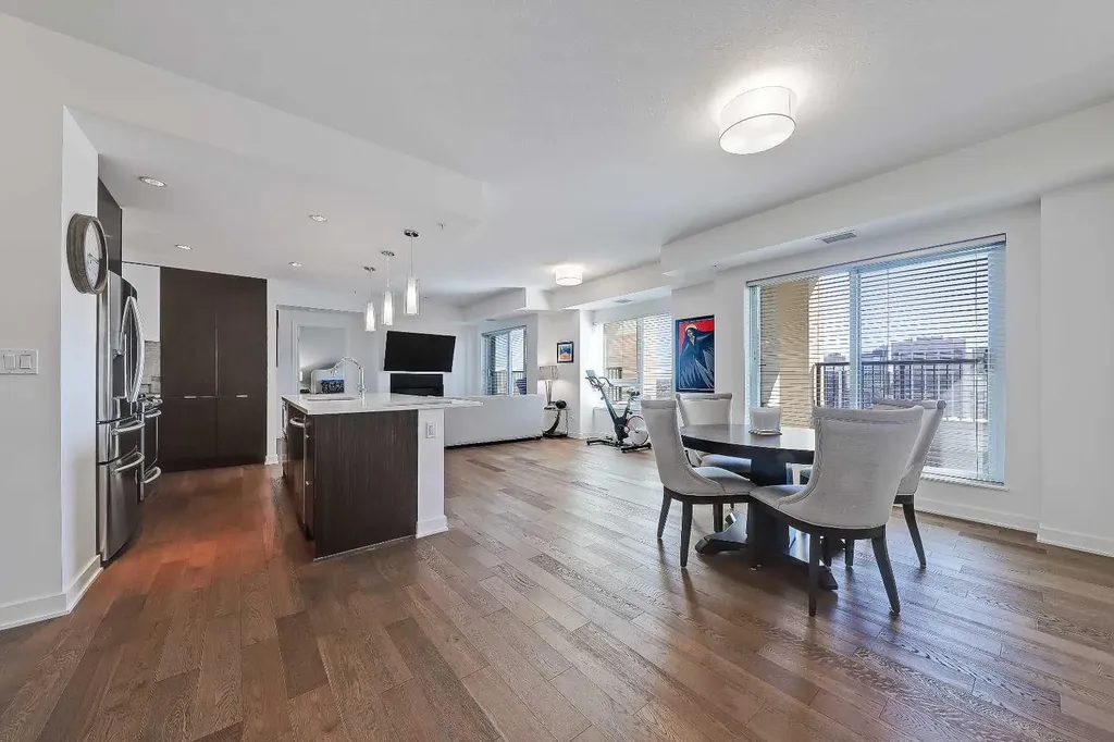 930 6 Avenue SW Calgary AB T2P 1J3