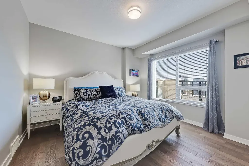 930 6 Avenue SW Calgary AB T2P 1J3