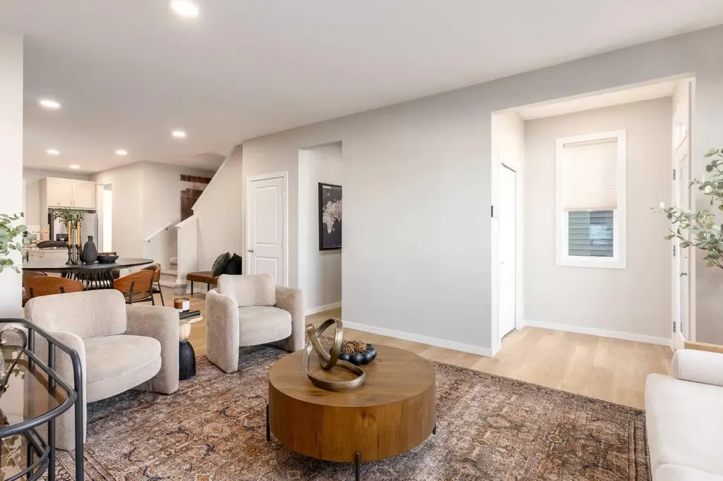 140 Heirloom Street SE Calgary AB T3S 0Y5