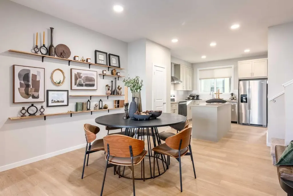 140 Heirloom Street SE Calgary AB T3S 0Y5