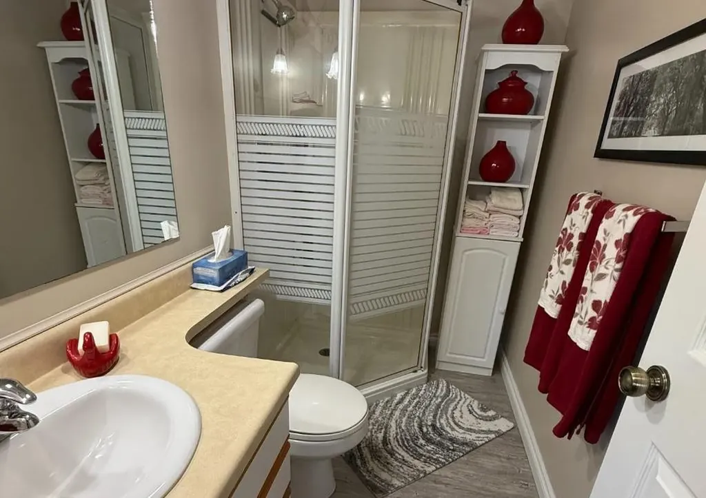 11 Virginia Avenue Whitecourt AB T7S 1H2