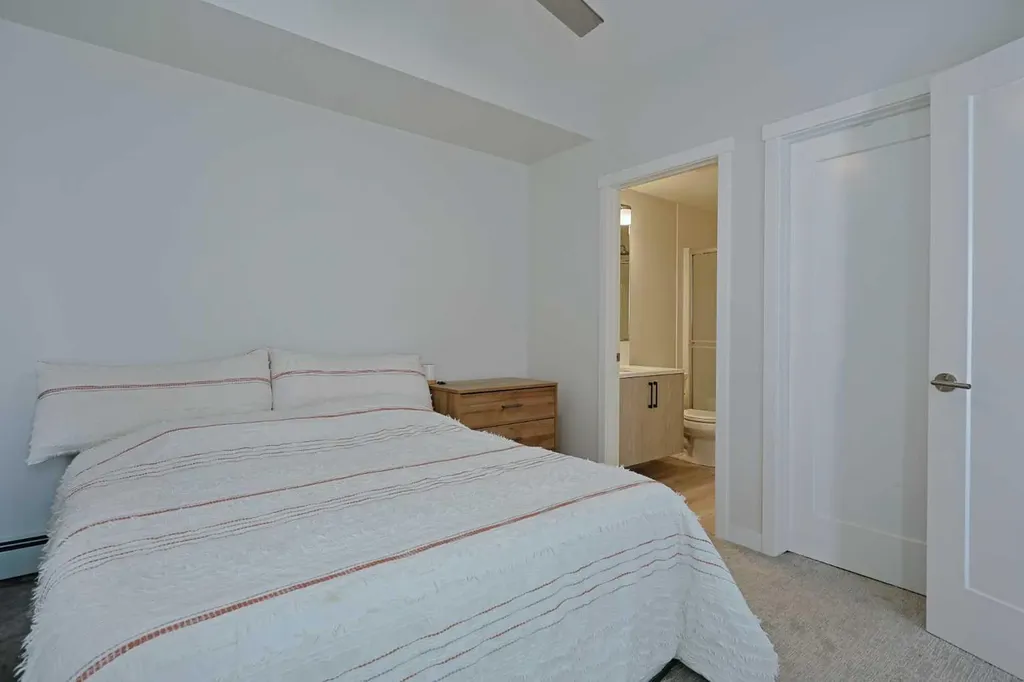 138 Sage Valley Common NW Calgary AB T3R 1X7