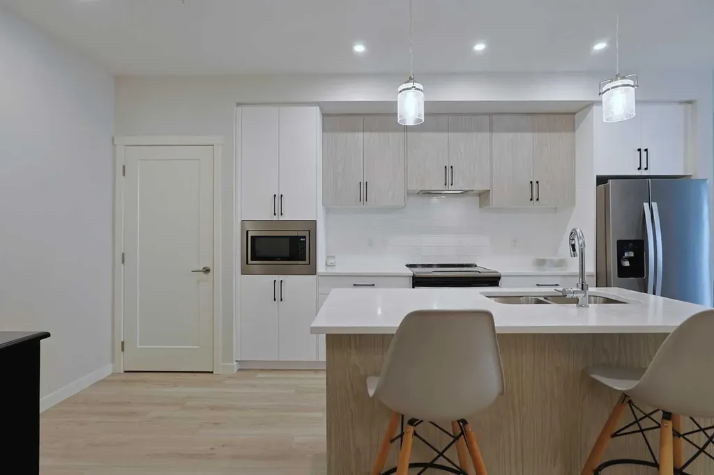 138 Sage Valley Common NW Calgary AB T3R 1X7