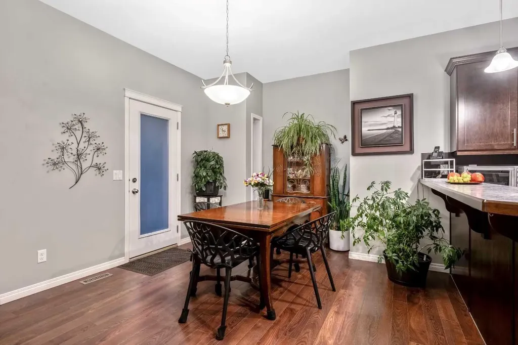 43 Arbours Circle NW Langdon AB T0J 1X2