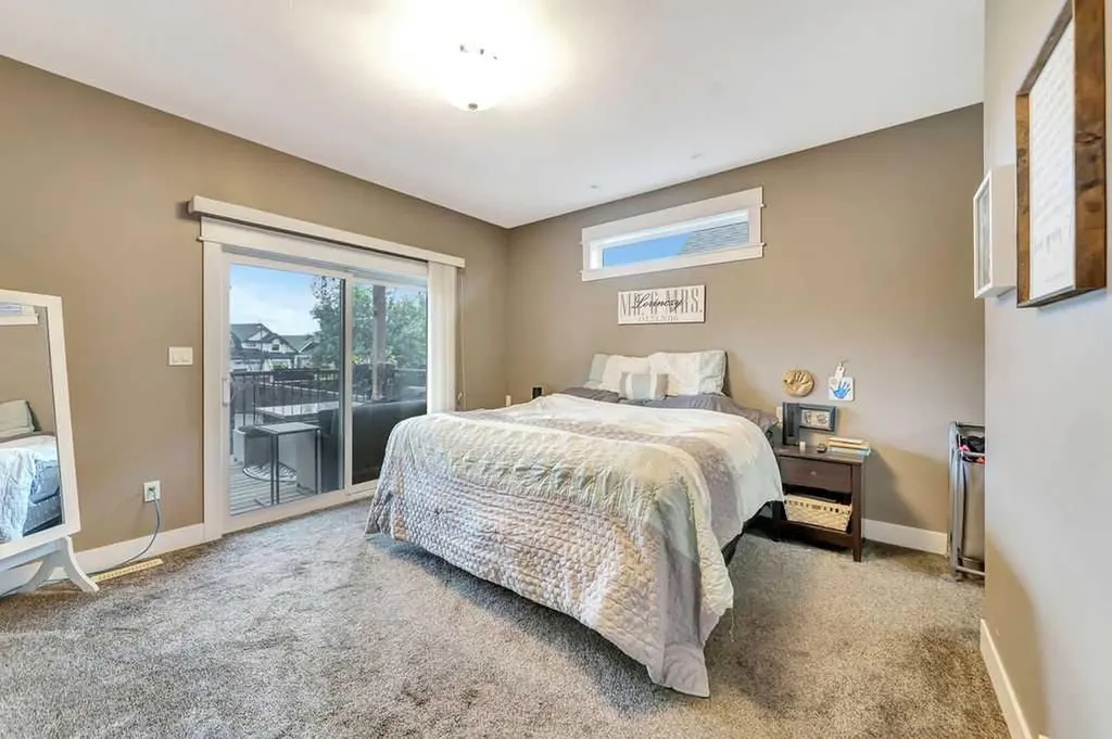 5945 18 Street Lloydminster AB T9V 3P4