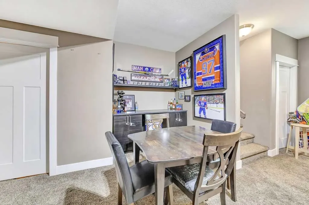 5945 18 Street Lloydminster AB T9V 3P4