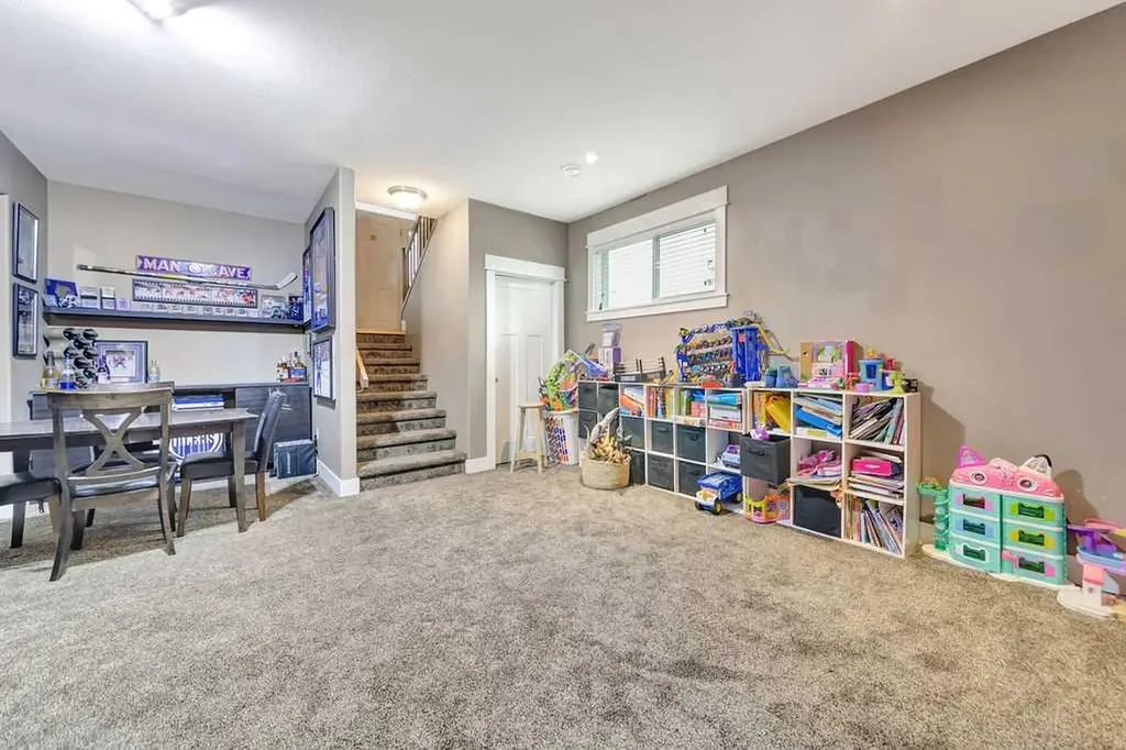 5945 18 Street Lloydminster AB T9V 3P4