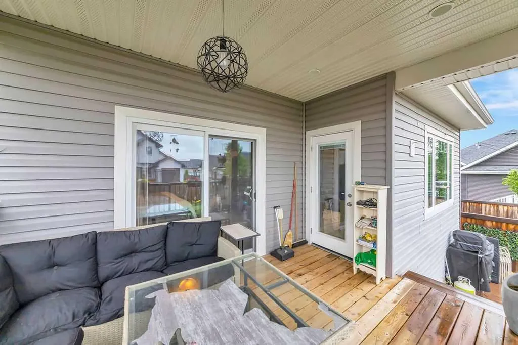 5945 18 Street Lloydminster AB T9V 3P4