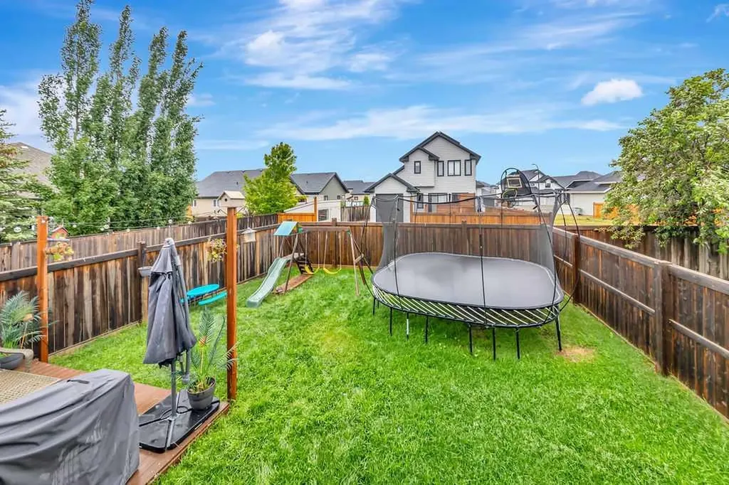 5945 18 Street Lloydminster AB T9V 3P4