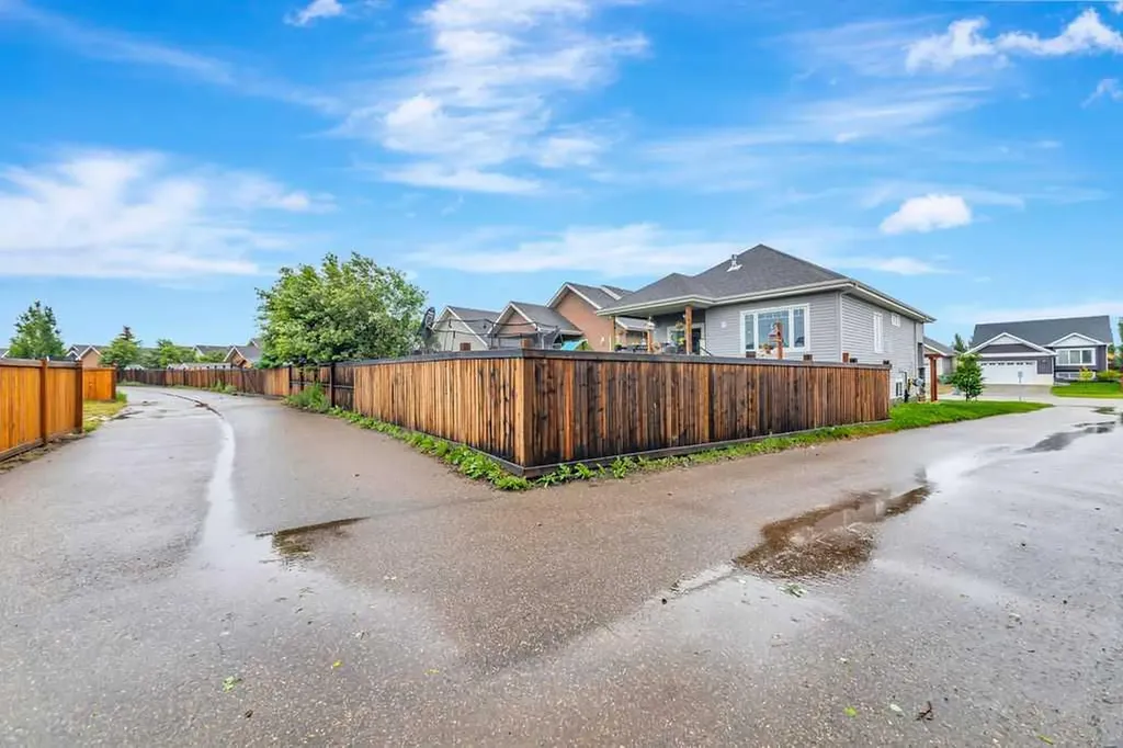 5945 18 Street Lloydminster AB T9V 3P4