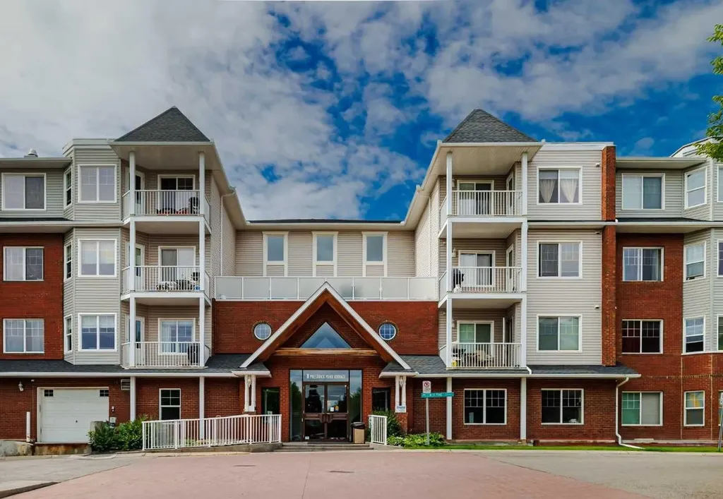 8 Prestwick Pond Terrace SE Calgary AB T2Z 4P3