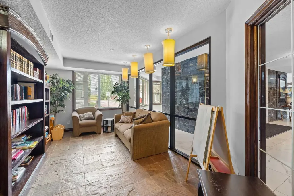 8 Prestwick Pond Terrace SE Calgary AB T2Z 4P3