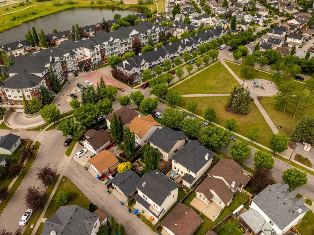 8 Prestwick Pond Terrace SE Calgary AB T2Z 4P3