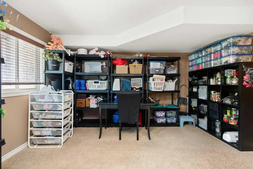 85 Vista Road SE Medicine Hat AB T1B0A3