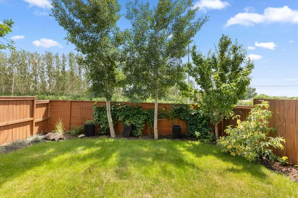 85 Vista Road SE Medicine Hat AB T1B0A3