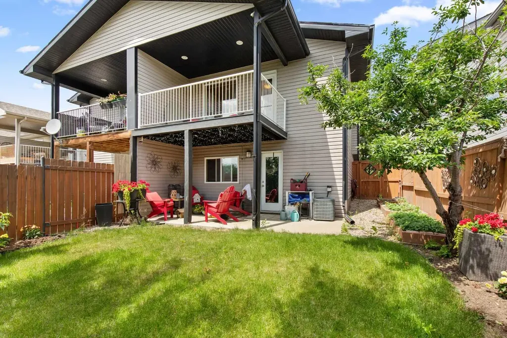 85 Vista Road SE Medicine Hat AB T1B0A3