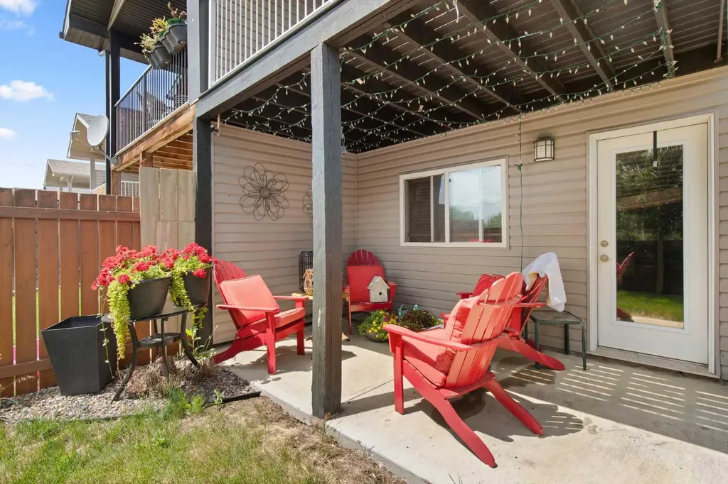 85 Vista Road SE Medicine Hat AB T1B0A3