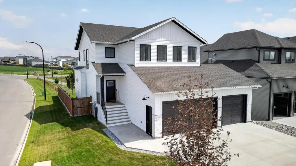 8213 121 Street Grande Prairie AB T8W 0M7