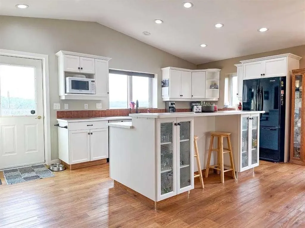 38221 Range Road 242 Rural Lacombe County AB T0C 0Y0