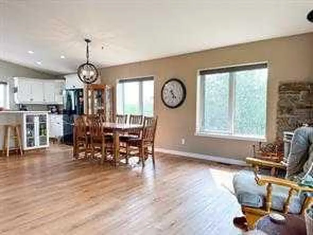 38221 Range Road 242 Rural Lacombe County AB T0C 0Y0
