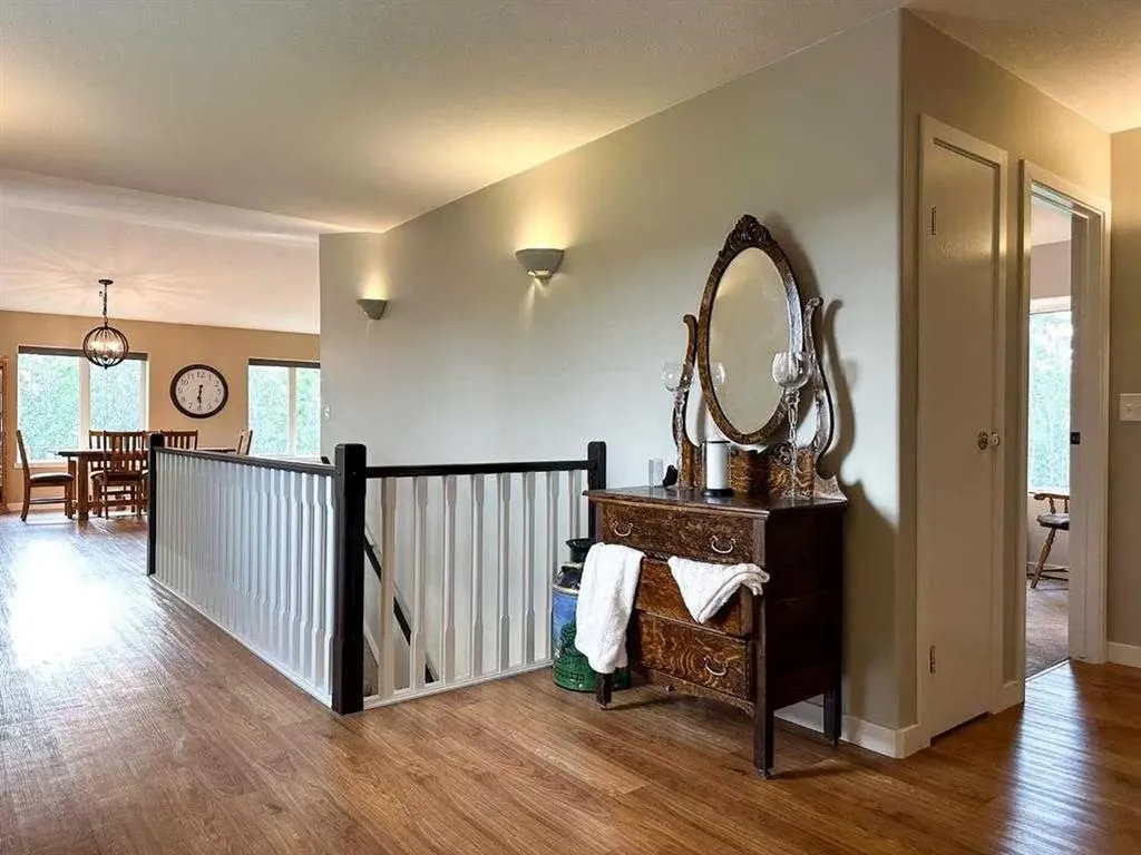 38221 Range Road 242 Rural Lacombe County AB T0C 0Y0