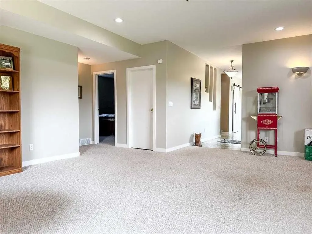 38221 Range Road 242 Rural Lacombe County AB T0C 0Y0