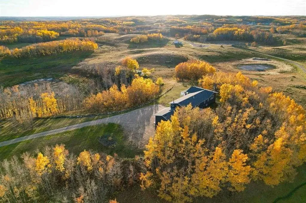 38221 Range Road 242 Rural Lacombe County AB T0C 0Y0