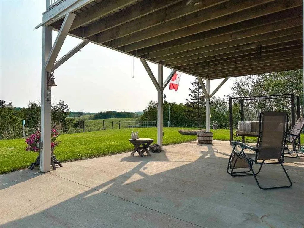 38221 Range Road 242 Rural Lacombe County AB T0C 0Y0